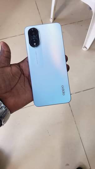 A picture of Oppo A18 5G