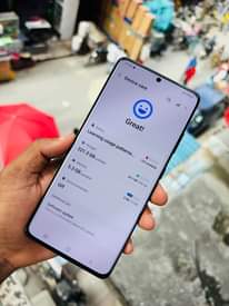 A picture of Samsung S21 ultra