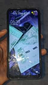 A picture of TECNO CAMON 16s