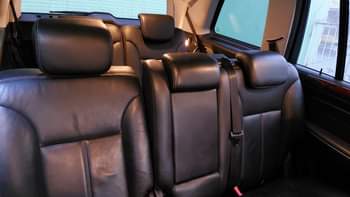 A picture of Toks 2009 GL450 4MATIC benz Price 11 5million naira Location