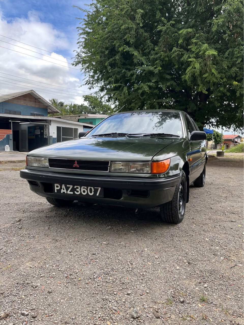 mitsubishi lancer