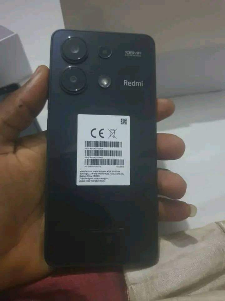 A picture of Redmi note 13 pro for sale