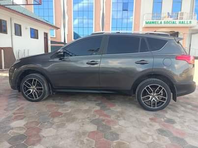 A picture of TOYOTA R4