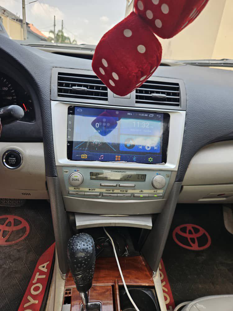 A picture of REGISTERED 2009 Toyota Camry XLE V6 Full Option