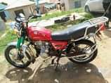 A picture of Fanya uwai mapema leo bei sawa na bule tu Call