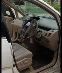A picture of Toyota nadia
