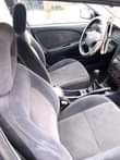 A picture of 2004 Toyota Avensis Le