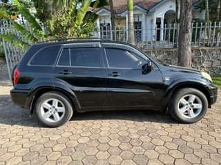 A picture of 2005 Toyota 2005
