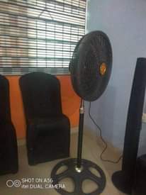 A picture of Standing fan
