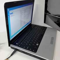 A picture of Dell latitude Intel core 2dual Hdd 320 Ram 3gb Betery