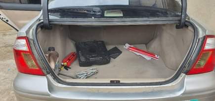 A picture of Toyota PREMIO X