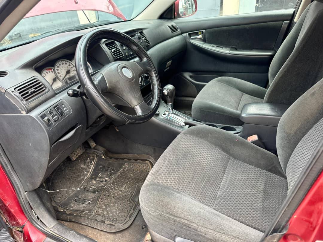 A picture of Toyota Corolla 2005