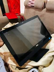 A picture of All in one DELL i5 19.5 inches screen 4th Gen