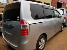 A picture of Toyota noah 2008 model 2000cc 36 million Call 0757953488