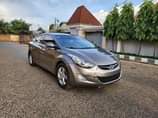 A picture of SUPER CLEAN NIGERIAN USED HYUNDAI ELANTRA 2012 MODEL PRICE 3