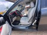 A picture of Awoof few months used Es350 2008