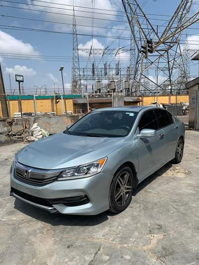 A picture of Honda Accord 2014 EX L