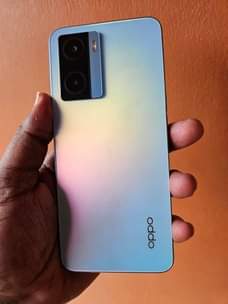 A picture of OPPO A77