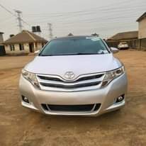 A picture of Toyota venza Tokunbo 2013