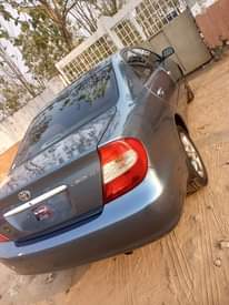 A picture of 2004 Toyota Camry 2004 Le