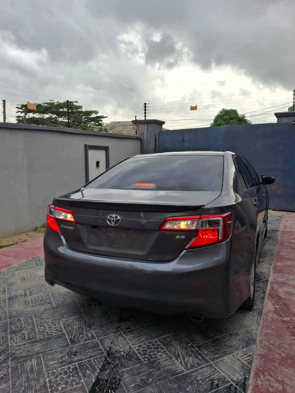 A picture of Toyota Camry 2014 Model V4 