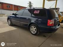 A picture of Volkswagen Passat wagon automatic transmission with factory fitted AC