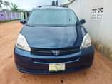 A picture of 2006 Toyota Sienna