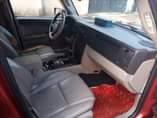 A picture of 2006 Jeep Commander Se