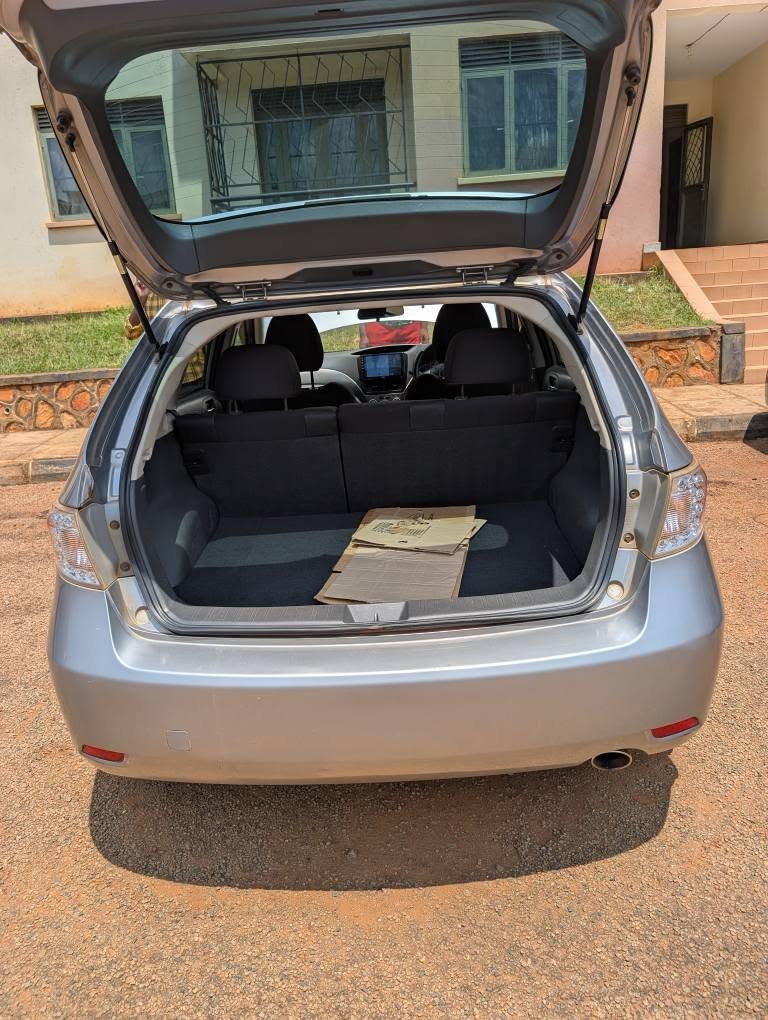 A picture of Subaru Impreza model 2007 Available 17 5M Call me 0764973459