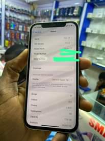 A picture of Iphone 12