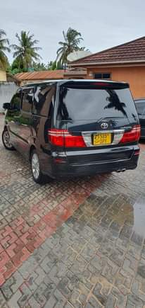 A picture of TOYOTA ALPHARD G IMENYOOKA 