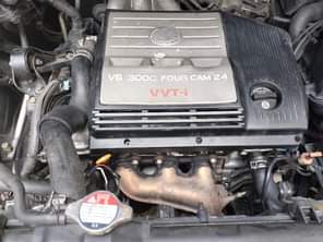 A picture of Sharp first body Toyota Highlander 3m Model 04 Engine is