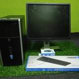 A picture of Tumeshusha bei na mzigo upo wakutosha laptops na desktop computer