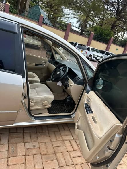 A picture of Toyota spacio
