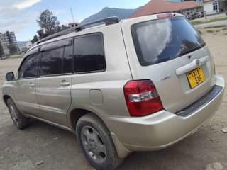 A picture of TOYOTA CLUGER