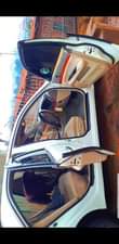 A picture of Mark grand 8 5 contact 0705027609 0783411484