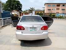 A picture of Super clean 2005 Toyota Corolla