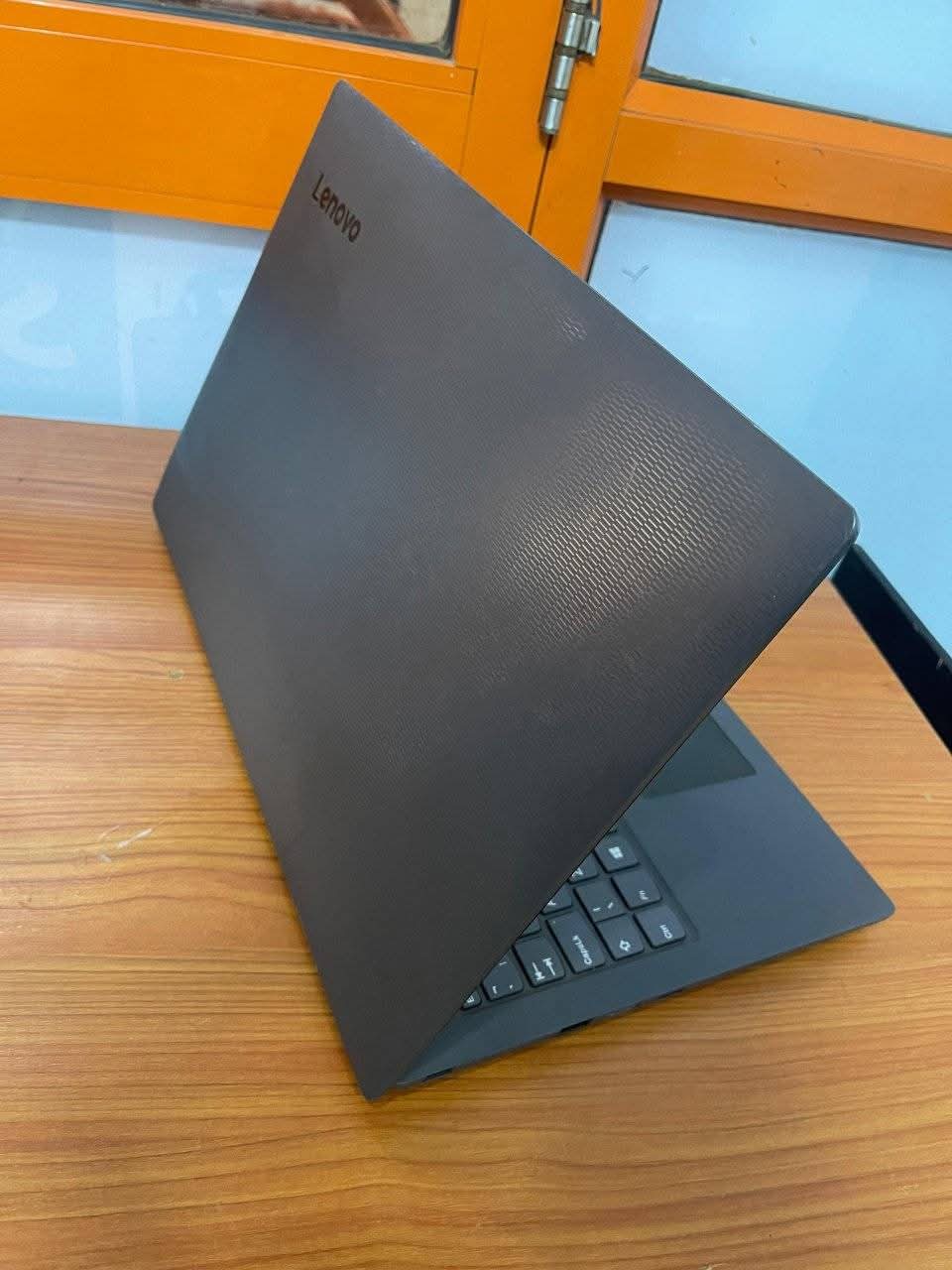 A picture of Lenovo laptop