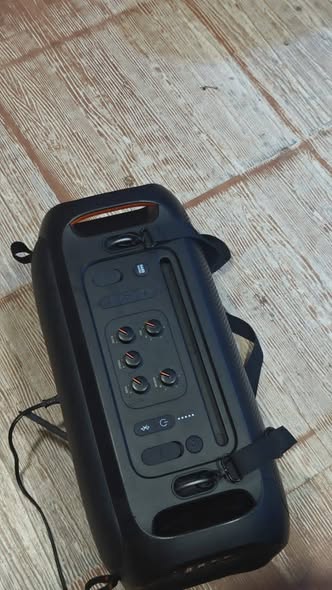 A picture of JBL Party Box On The Go