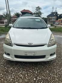 A picture of TOYOTA WISH Unregistered