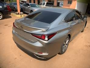 A picture of Extremely Clean and Sound Lexus ES350 2019 2020 Model Foreign