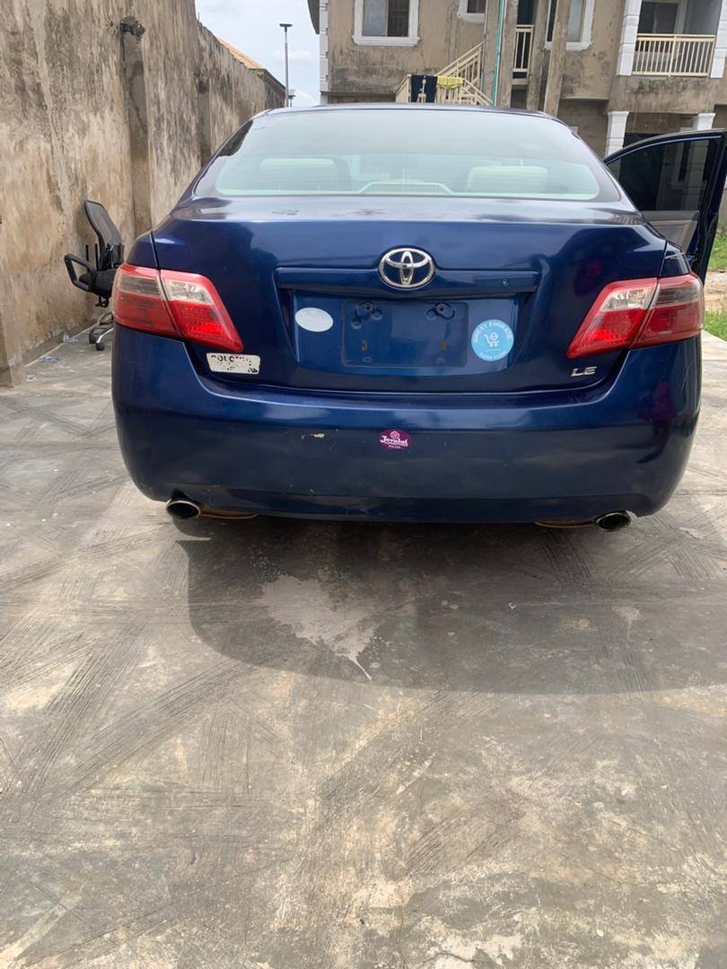 A picture of Toyota camry 2008 V6 07036218235