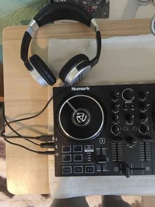 A picture of Numark Party Mix II Double Deck DJ Controller Black