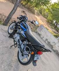 A picture of TVs 125 Full documents TSH 850 000 piga au whtspp