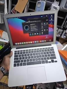 A picture of Macbook air