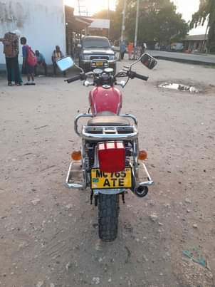 A picture of Fekoni 125 inauzwa Full document 0713419996 laki 750000