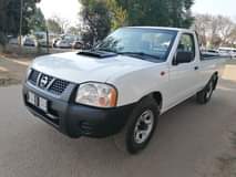 used nissan np300