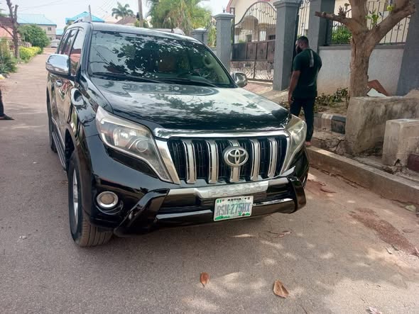 A picture of 2010 2011 Toyota Prado v4 engine everything working perfectly buy