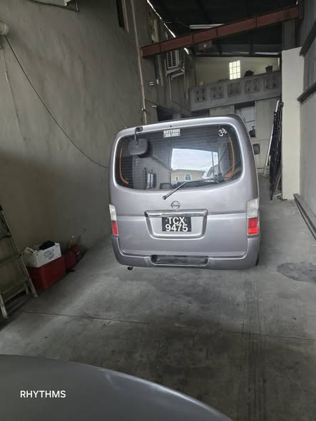 nissan e25