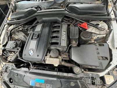 bmw 525i